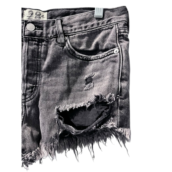We The Free People Black Distressed Denim Jean Shorts Size 28 Western Casual - Picture 2 of 6